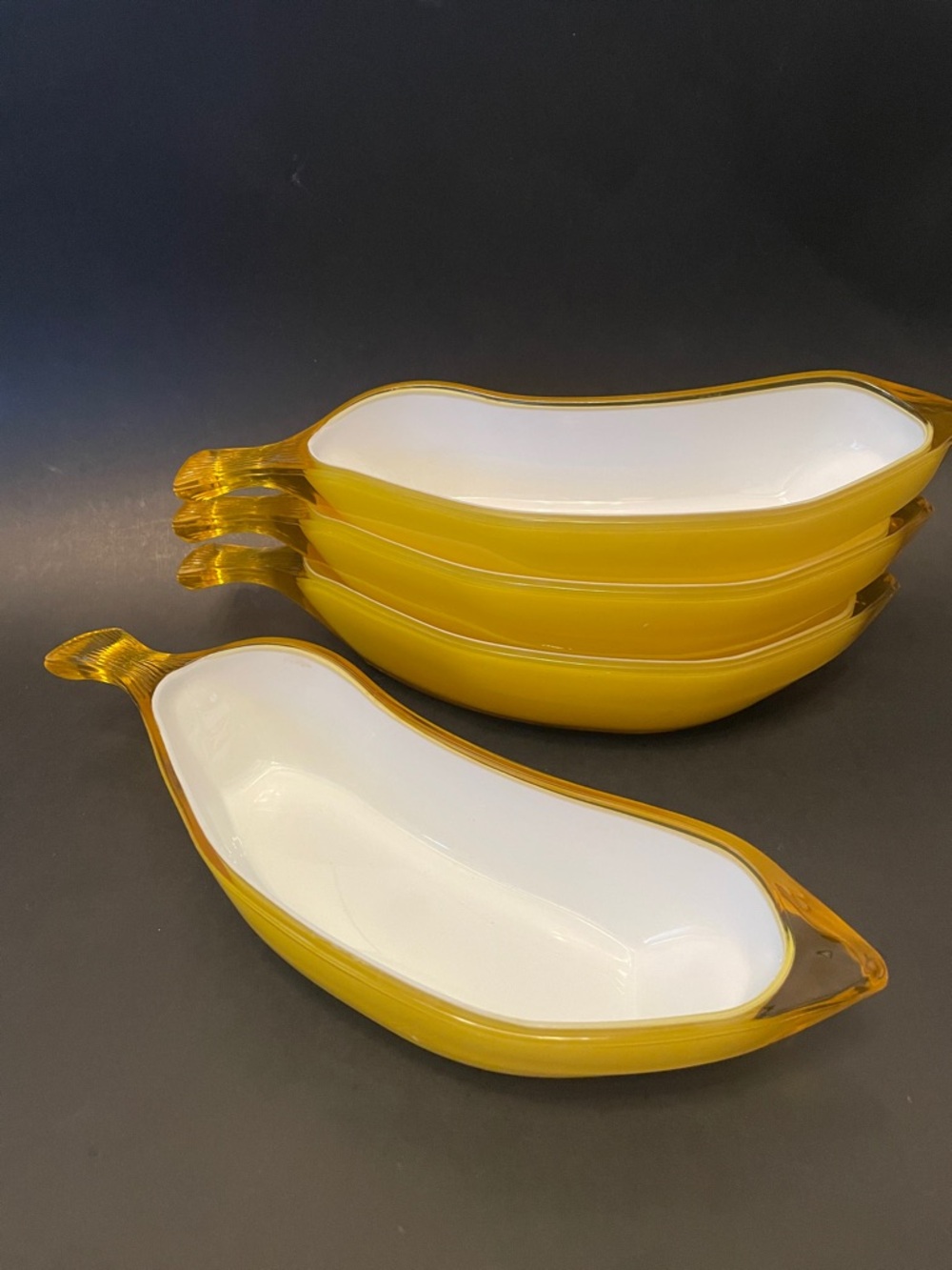 Set of 4 Mid-Century Modern Style Yellow & White Melamine Banana Split Dishes